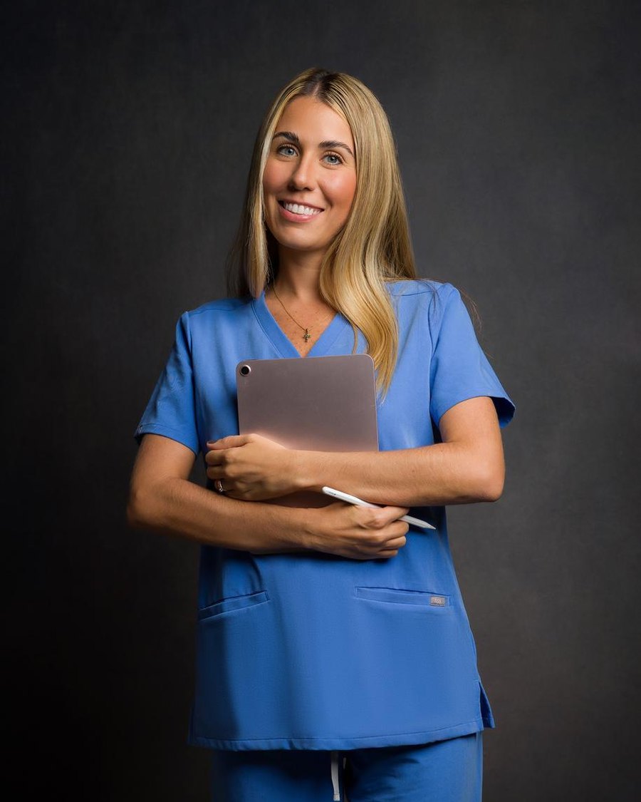 Dra. Alana Hurd, especialista en rehabilitación oral